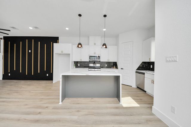 3524 Rebecca Street, Houston, TX 77021