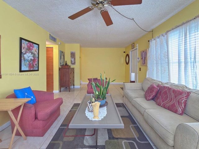 6500 SW 41st Ct 88, Davie, FL 33314