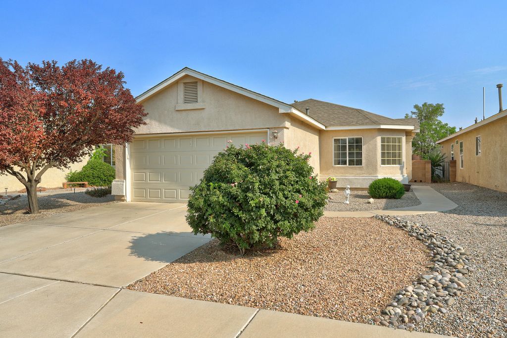 6315 Michelangelo Lane NW, Albuquerque, NM 87114