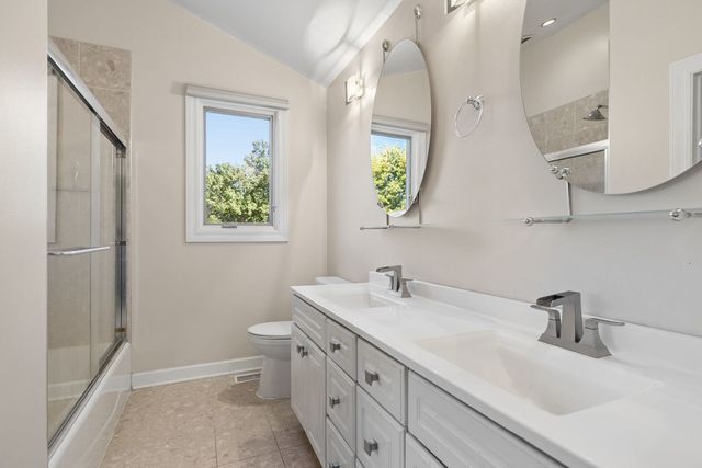 1613 Alamance Place, Downers Grove, IL 60516