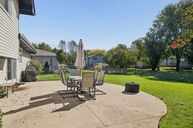1613 Alamance Place, Downers Grove, IL 60516