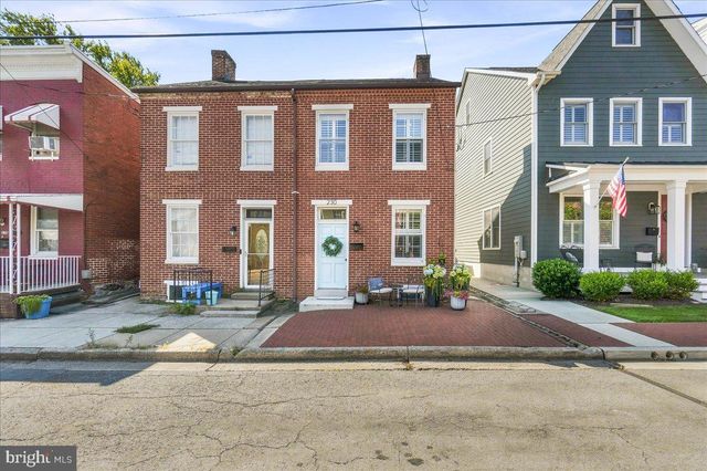 230 E 6TH, Frederick, MD 21701