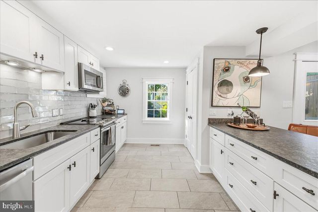 230 E 6TH, Frederick, MD 21701