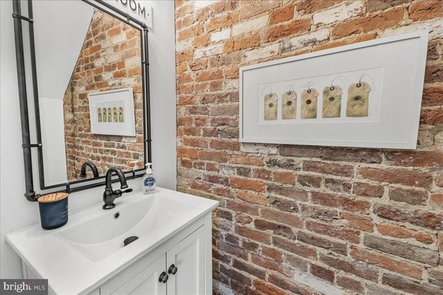 230 E 6TH, Frederick, MD 21701