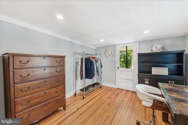 230 E 6TH, Frederick, MD 21701