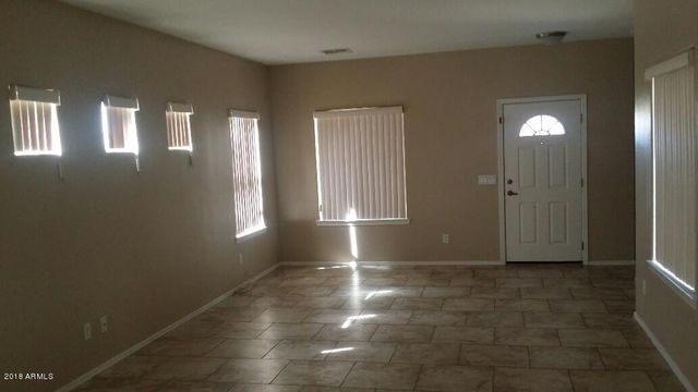6621 W Shaw Butte Drive, Glendale, AZ 85304