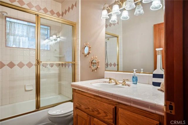 27516 W Shore, Lake Arrowhead, CA 92352
