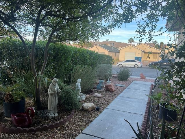 2881 Prestonwood Street, Las Vegas, NV 89156