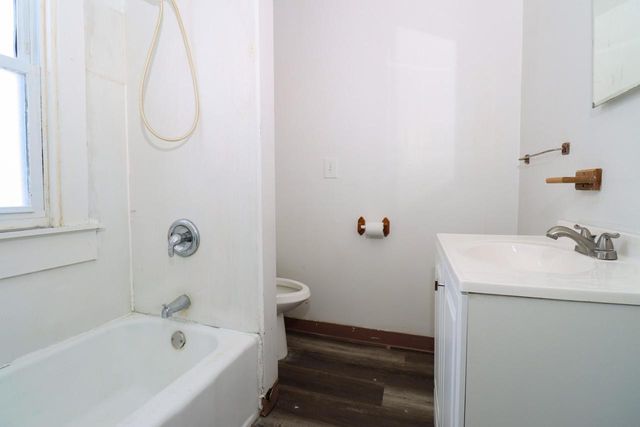 6320 25th AVENUE, Kenosha, WI 53143