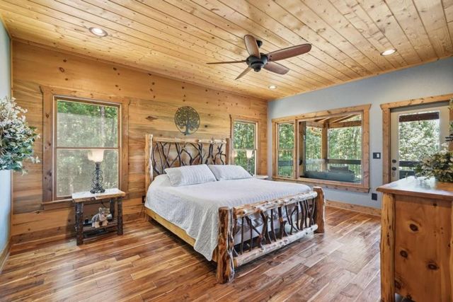 1252 Mountainside Parkway, Ellijay, GA 30536