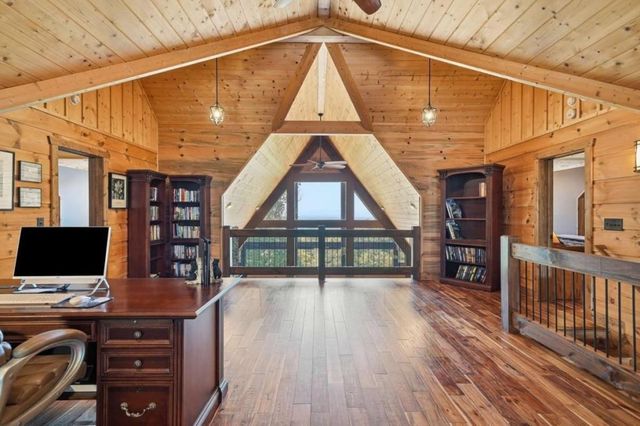 1252 Mountainside Parkway, Ellijay, GA 30536