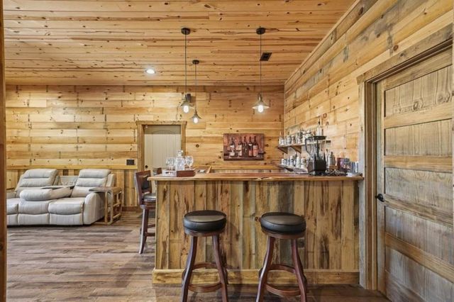 1252 Mountainside Parkway, Ellijay, GA 30536