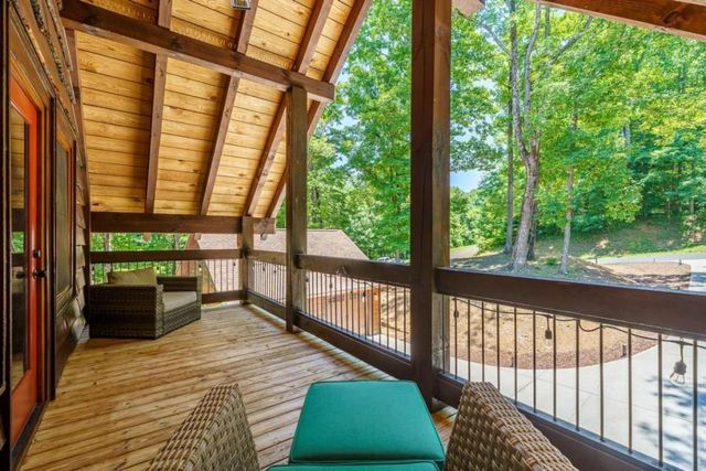 1252 Mountainside Parkway, Ellijay, GA 30536