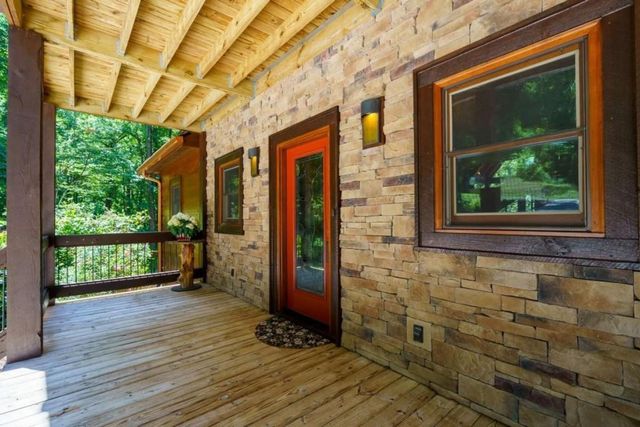 1252 Mountainside Parkway, Ellijay, GA 30536
