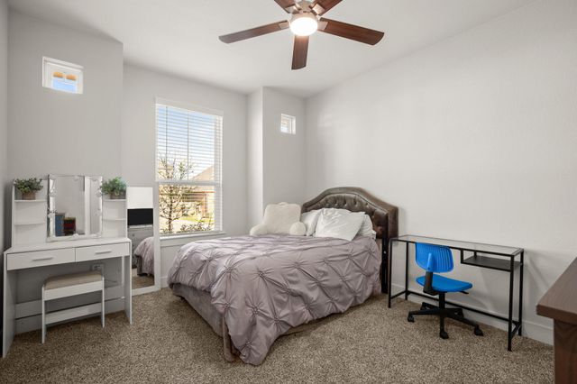 431 Wild Pecan LOOP, Buda, TX 78610