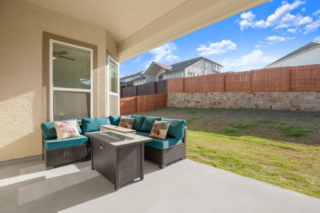 431 Wild Pecan LOOP, Buda, TX 78610