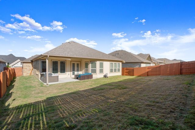 431 Wild Pecan LOOP, Buda, TX 78610