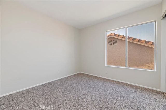 30571 Spring Lake Way, Menifee, CA 92584