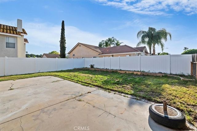 30571 Spring Lake Way, Menifee, CA 92584