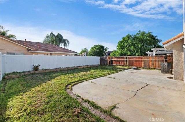 30571 Spring Lake Way, Menifee, CA 92584