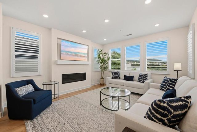 888 Cayley Ave, San Marcos, CA 92069