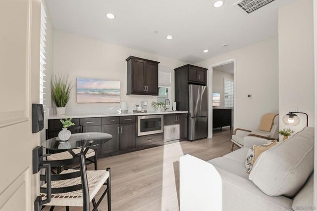 888 Cayley Ave, San Marcos, CA 92069