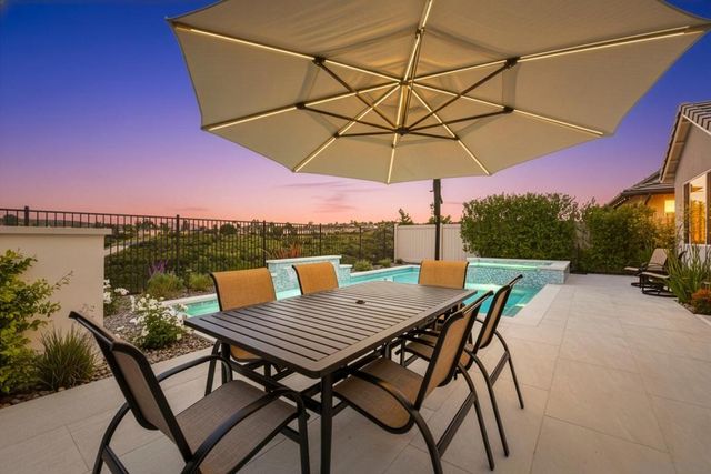 888 Cayley Ave, San Marcos, CA 92069