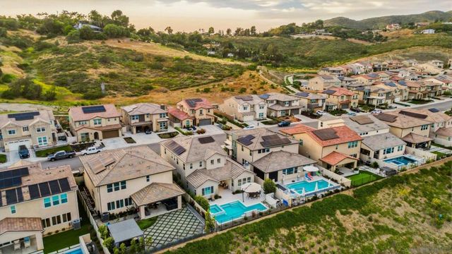 888 Cayley Ave, San Marcos, CA 92069