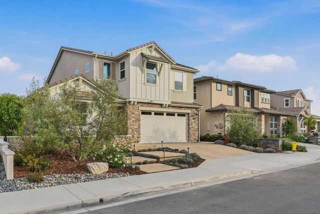 888 Cayley Ave, San Marcos, CA 92069