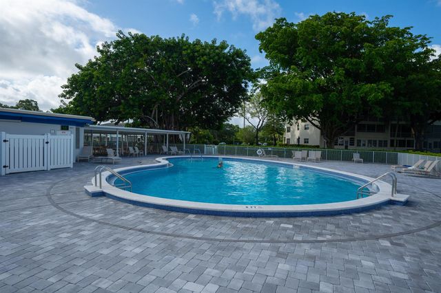 107 Prescott E, Deerfield Beach, FL 33442