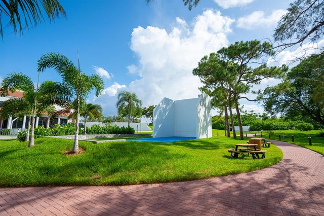 107 Prescott E, Deerfield Beach, FL 33442