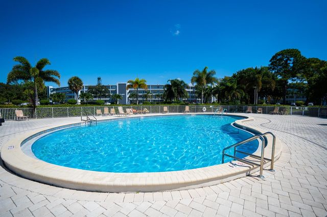 107 Prescott E, Deerfield Beach, FL 33442