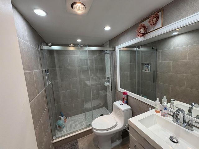 107 Prescott E, Deerfield Beach, FL 33442