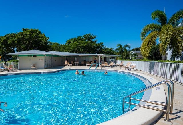107 Prescott E, Deerfield Beach, FL 33442