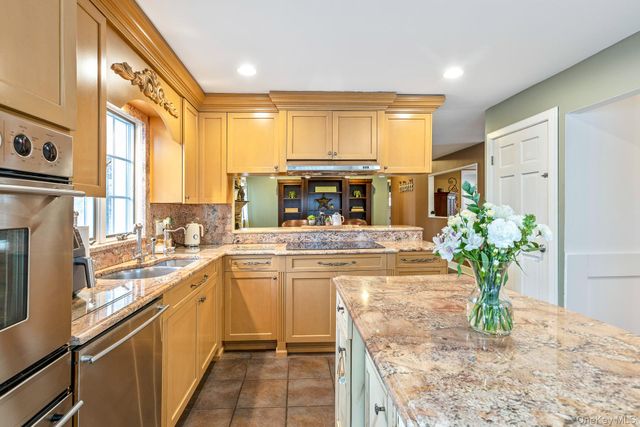 34 Peterborough Drive, Northport, NY 11768