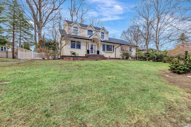 34 Peterborough Drive, Northport, NY 11768