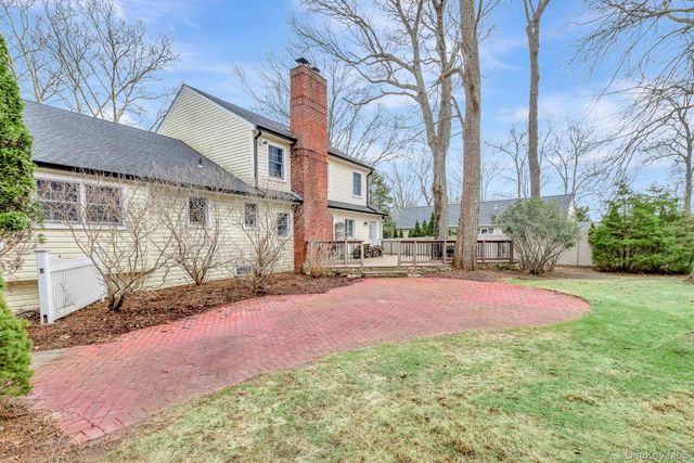 34 Peterborough Drive, Northport, NY 11768