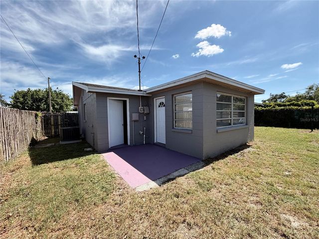 4620 TROPICAL LANE, Holiday, FL 34690