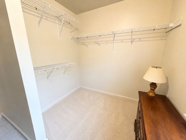 80 Plum Brook Rd, Raritan Twp., NJ 08822