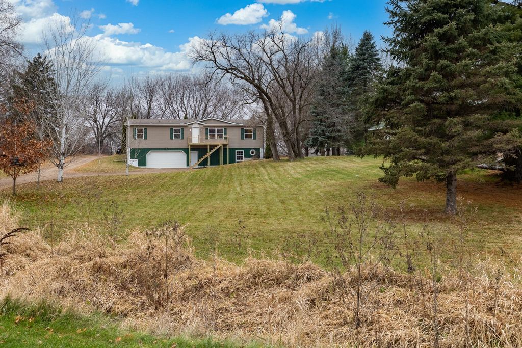 720 Central Avenue S, New Prague, MN 56071 — photo 2