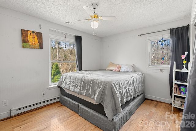 33 Fairfield Drive, Candler, NC 28715