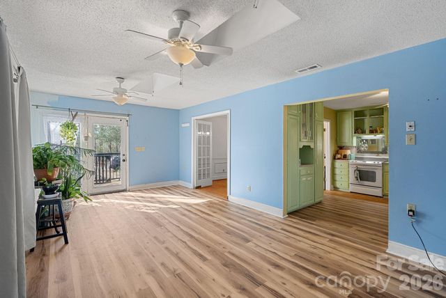 33 Fairfield Drive, Candler, NC 28715