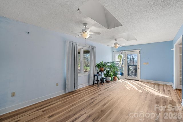 33 Fairfield Drive, Candler, NC 28715