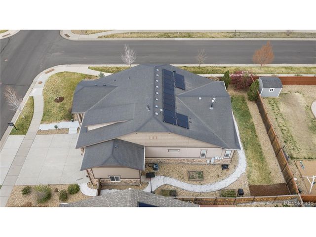 32 N Jackson Gap Way, Aurora, CO 80018