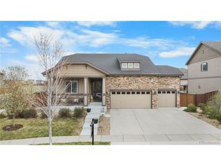 32 N Jackson Gap Way, Aurora, CO 80018