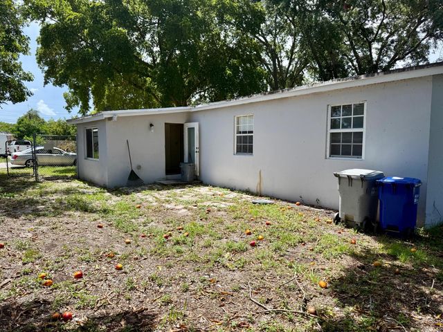 4520 NE 16TH Avenue, Pompano Beach, FL 33064