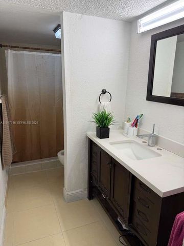1900 W 68th Street A205, Hialeah, FL 33014
