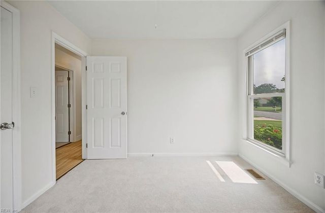 808 Rutherford DR, Chesapeake, VA 23322
