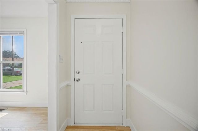 808 Rutherford DR, Chesapeake, VA 23322