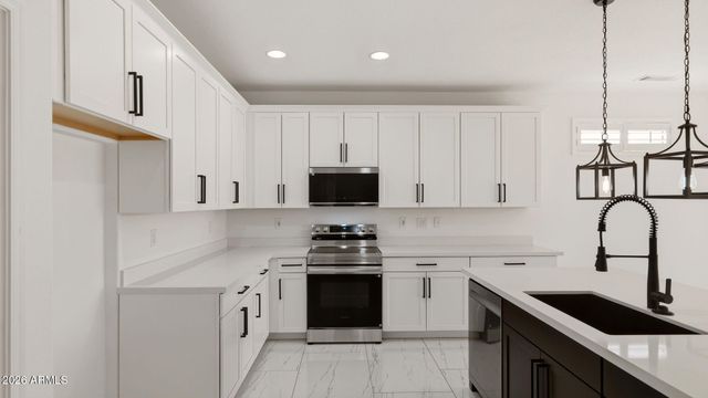 17161 N CASITA SPRINGS Court, Surprise, AZ 85374